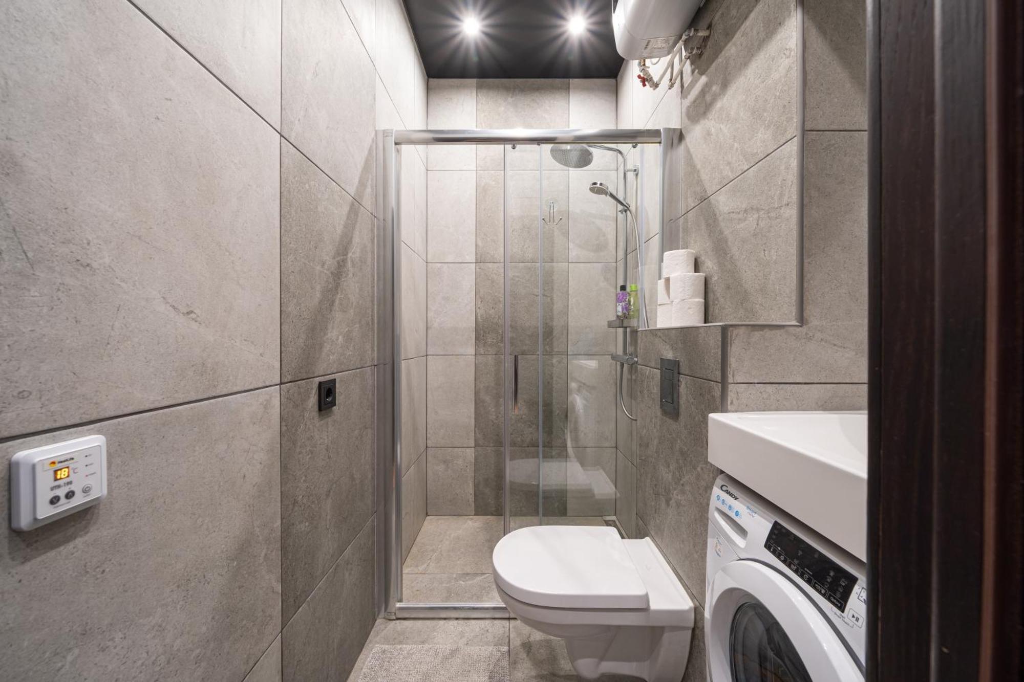 Lienes Iela Gem 1br With Fireplace In Historic Unesco Center Appartamento *